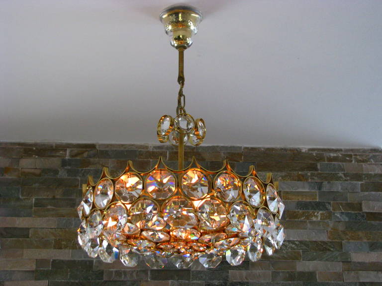 Mid-Century Modern 1960s Crystal and Brass Bakalowits Chandelier