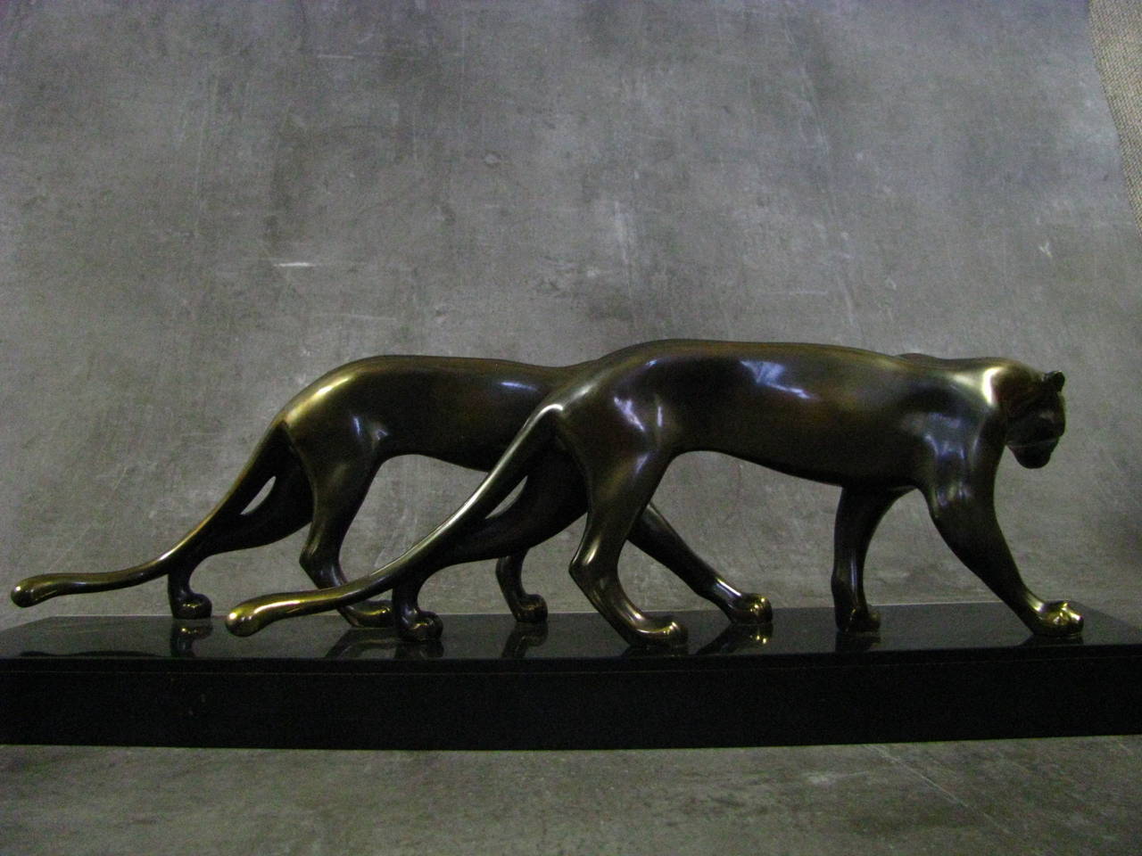 Art Deco Pair of Panther Sculptures M. Font, 1935 3