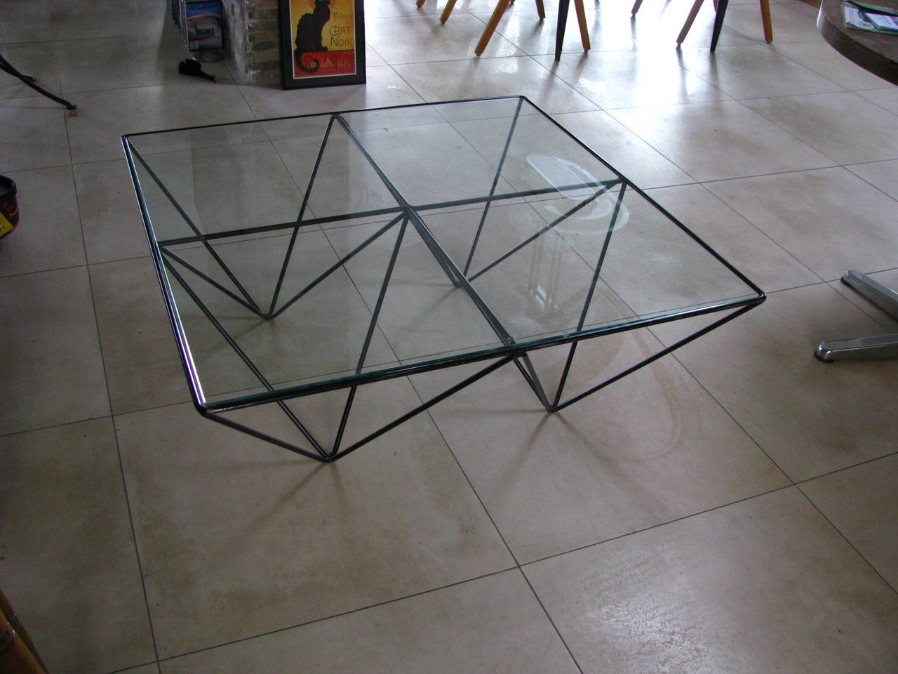 alanda coffee table replica