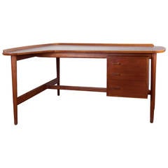 Very Rare Desk, "BO52" Designed by Arne Vodder