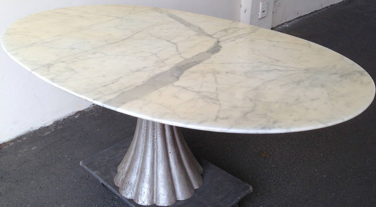 Italian Oval Marble Dining Table in the Manner of Angelo Mangiarotti