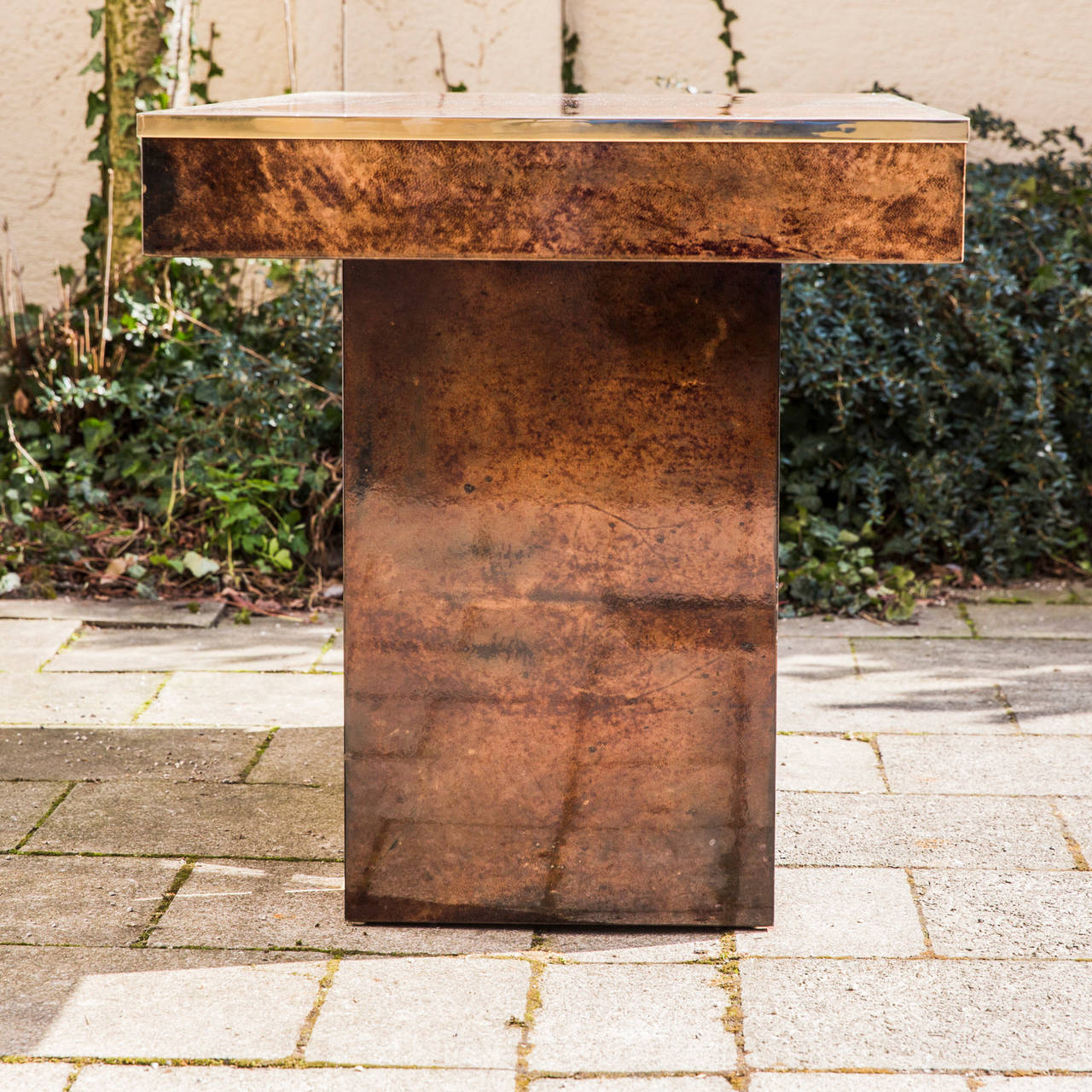 Elegant Aldo Tura Brown Goatskin Desk In Good Condition In Munich, DE