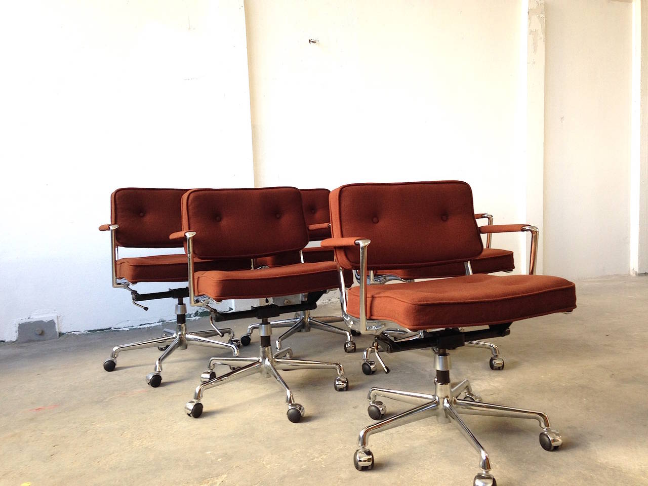 Mid-Century Modern Charles Eames for Herman Miller Intermediate Desk Chairs, Set of 4