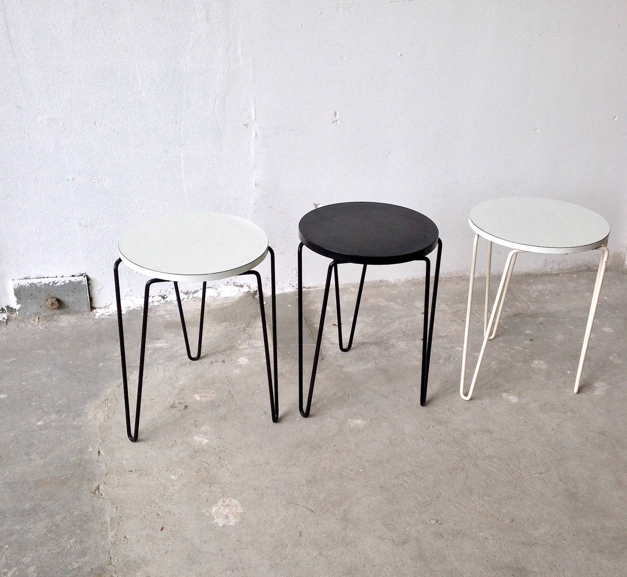 Mid-20th Century Florence Knoll Stool No. 75 (3)