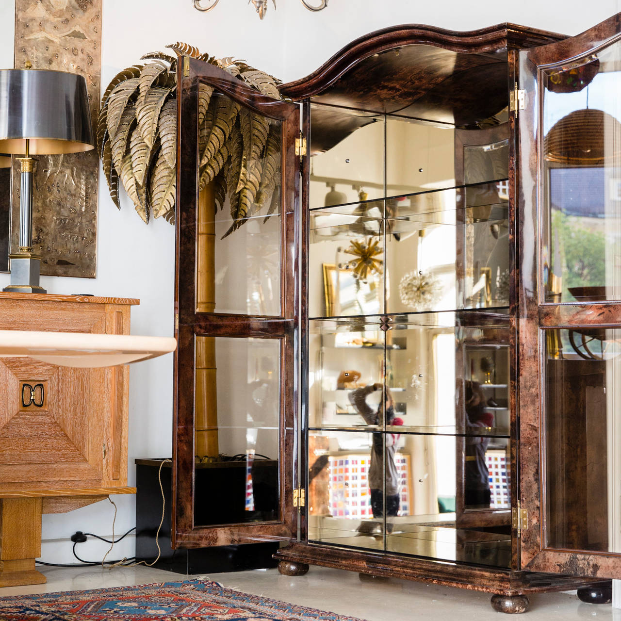 Italian Elegant Aldo Tura Glass Mirror Cabinet For Sale