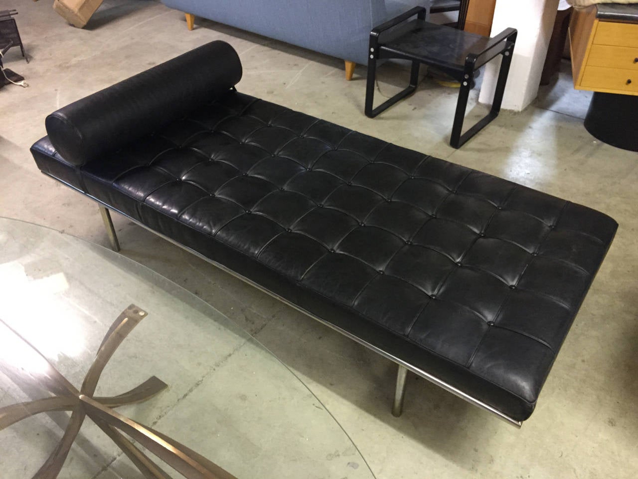 20th Century Very Rare Chrome Base Barcelona Daybed by Knoll International