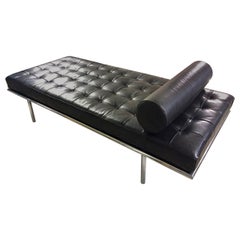 Sehr seltenes Chromgestell Barcelona Daybed von Knoll International