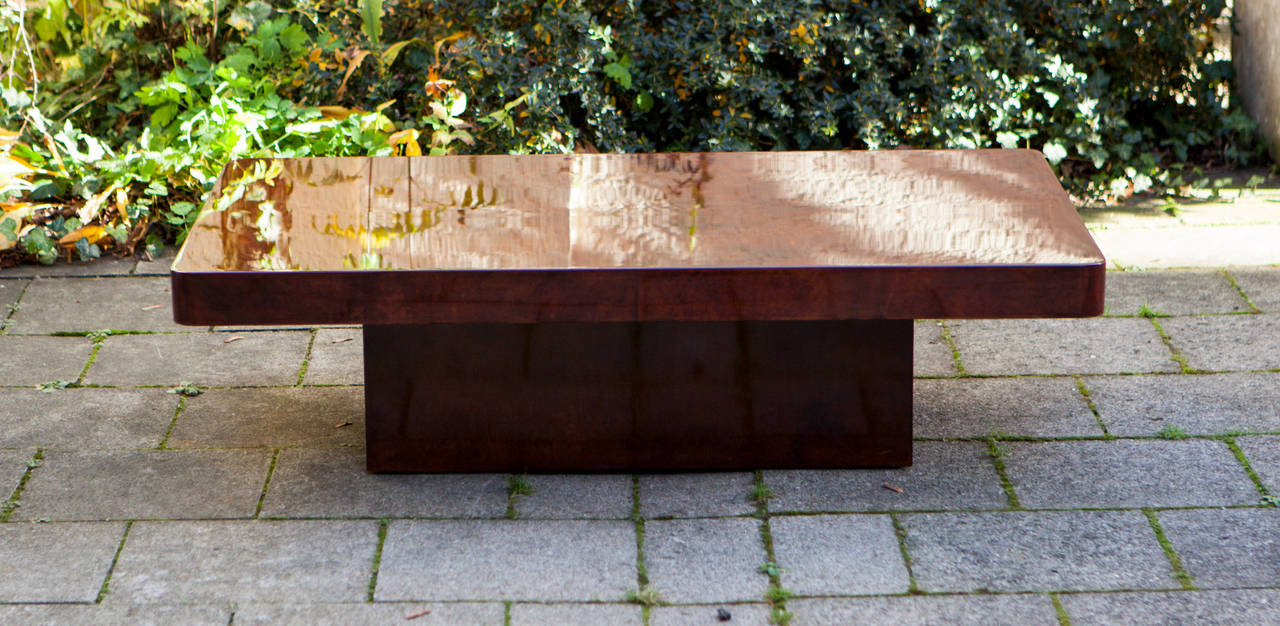 Very clear Aldo Tura coffee table in red goatskin in perfect condition