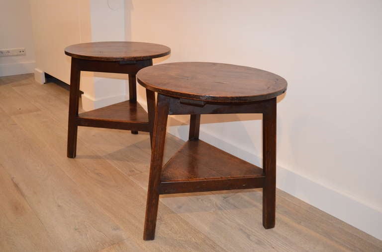 Pair of Cricket Tables 19th Century In Good Condition In Gravenmoer, NL