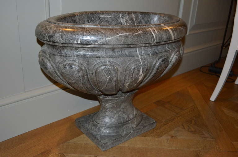 Marble Wine Cooler In Excellent Condition For Sale In Gravenmoer, NL