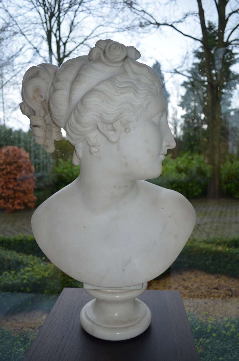 Italiaan Marble Bust in Neo-Cassical Style after Antonio Canova
Hand carved Carrara