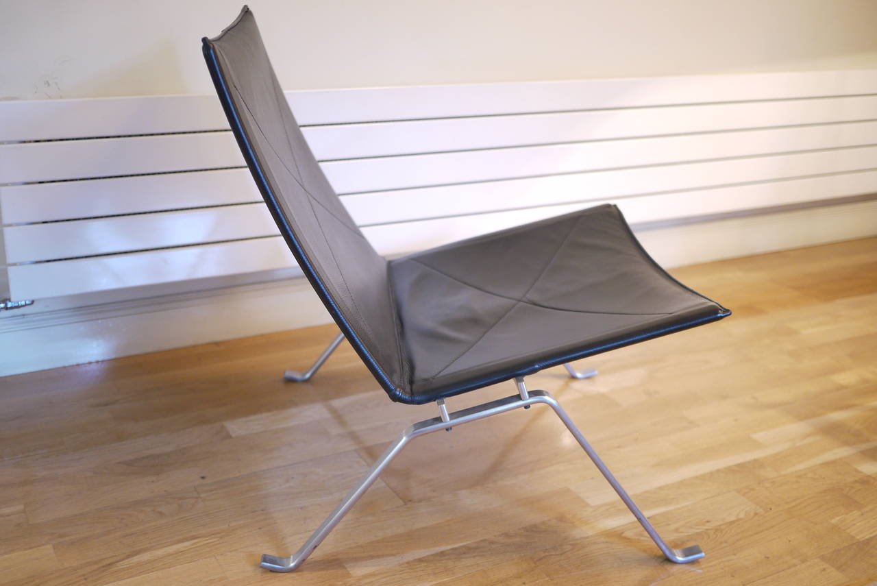 Pk 22 Lounge Chairs In Excellent Condition In Madrid, ES