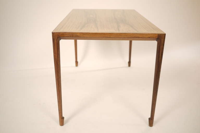 Danois Table basse en bois de rose Bernt Pedersen, 1958 en vente