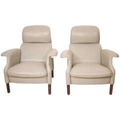 A " San Luca" Armchair by Achille and Giacomo Castiglione 12