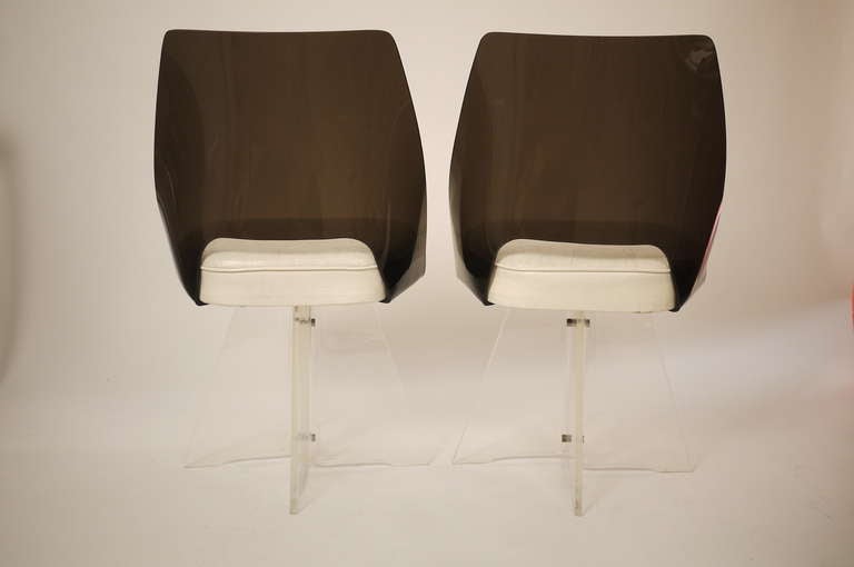 Mid-20th Century Pair of 1950s Lucite Chair For Sale