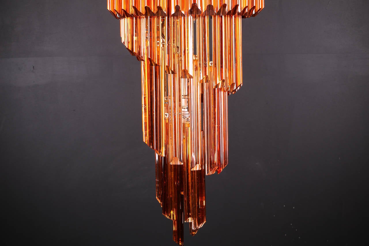 Beautiful Spiral Chandelier with Amber Tint Murano Glass by Venini In Good Condition For Sale In London, GB