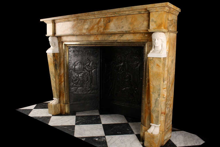 A Very Fine Neoclassical Sienna Marble Antique Fireplace For Sale 1