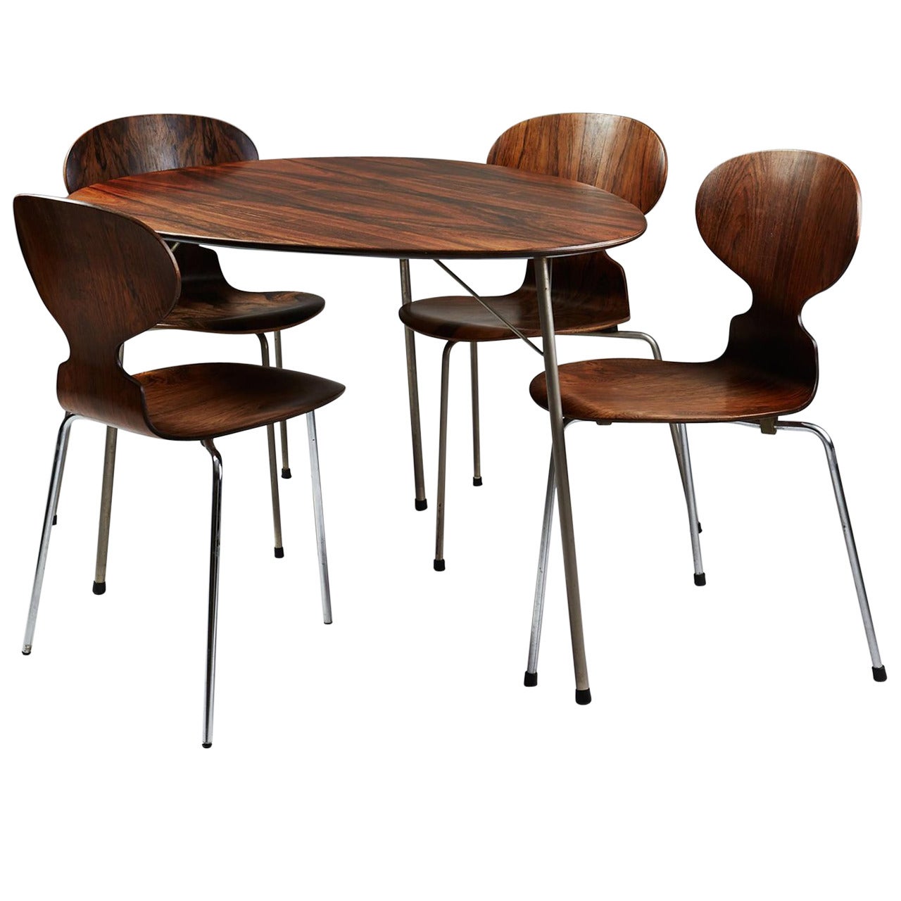 Dining Table and Chairs Designed by Arne Jacobsen for Fritz Hansen, Denmark