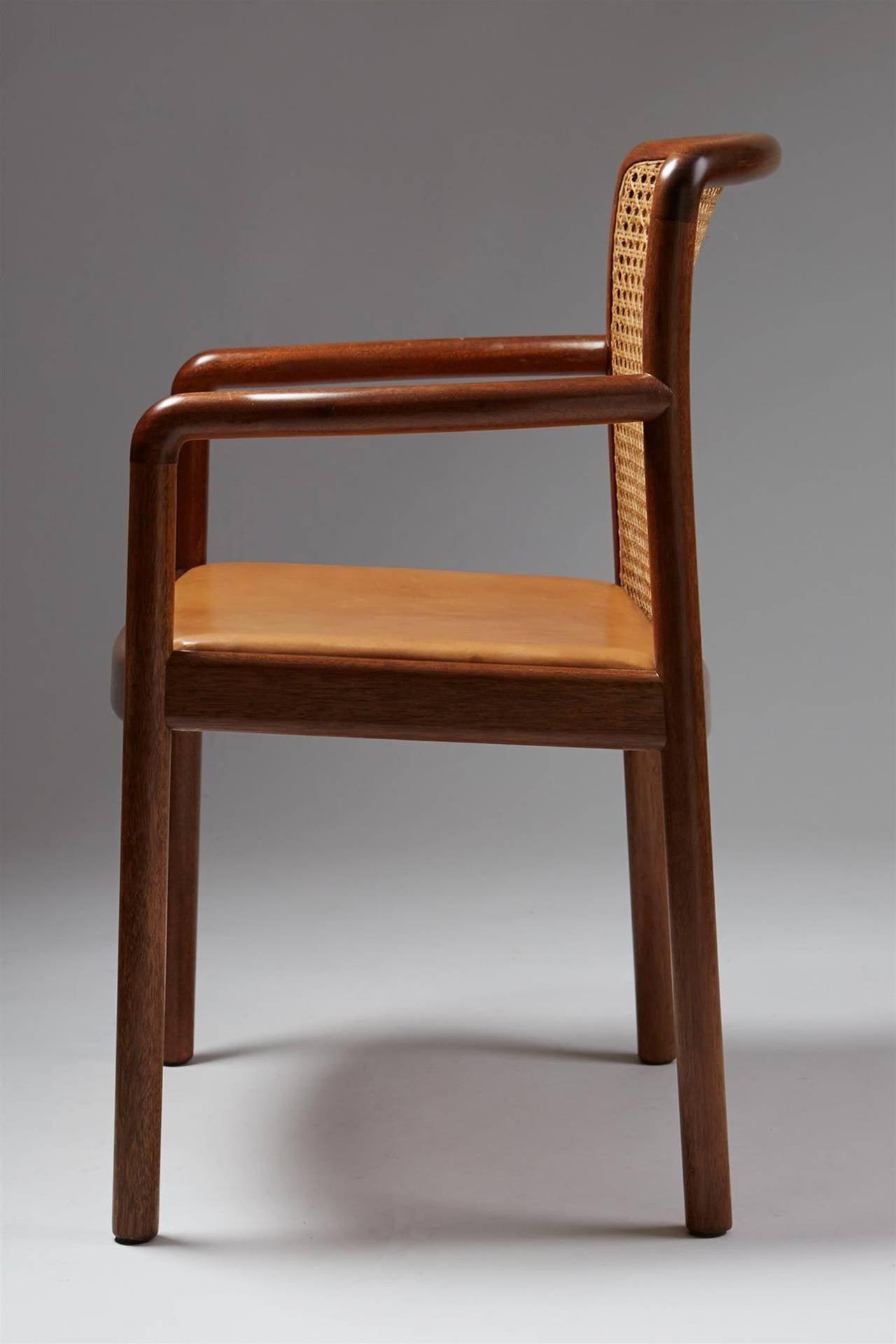 Armchair Designed by Wilhelm Lauritzen, Denmark, 1980s In Good Condition In Stockholm, SE