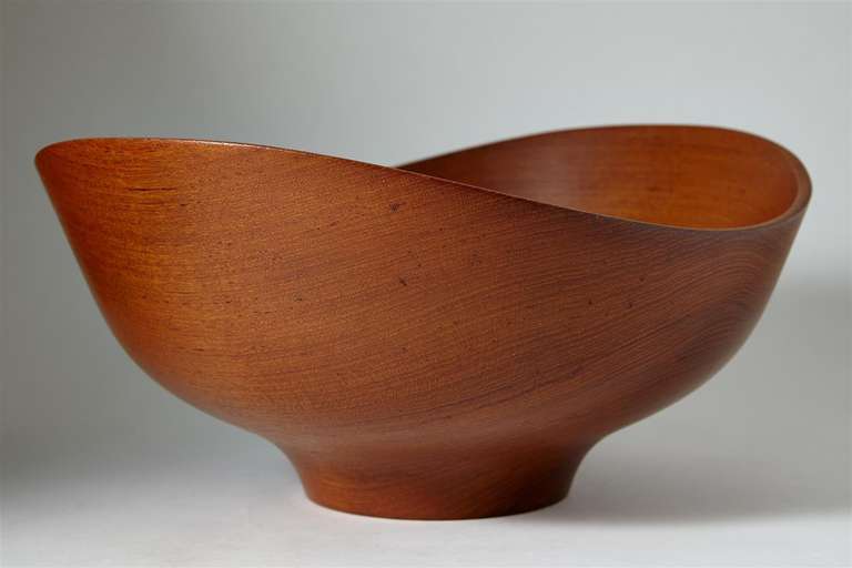 Mid-20th Century Wooden Bowl Designed by Finn Juhl for Kaj Bojesen, Denmark, 1950s
