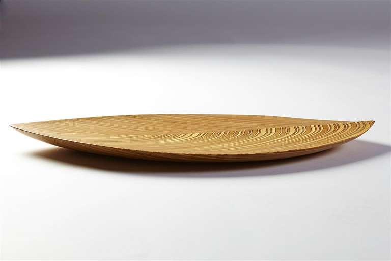 Mid-Century Modern Wooden dish designed by Tapio Wirkkala for Soine et Kni, Finland. 1954.