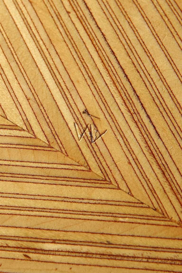 Mid-20th Century Wooden dish designed by Tapio Wirkkala for Soine et Kni, Finland. 1954.
