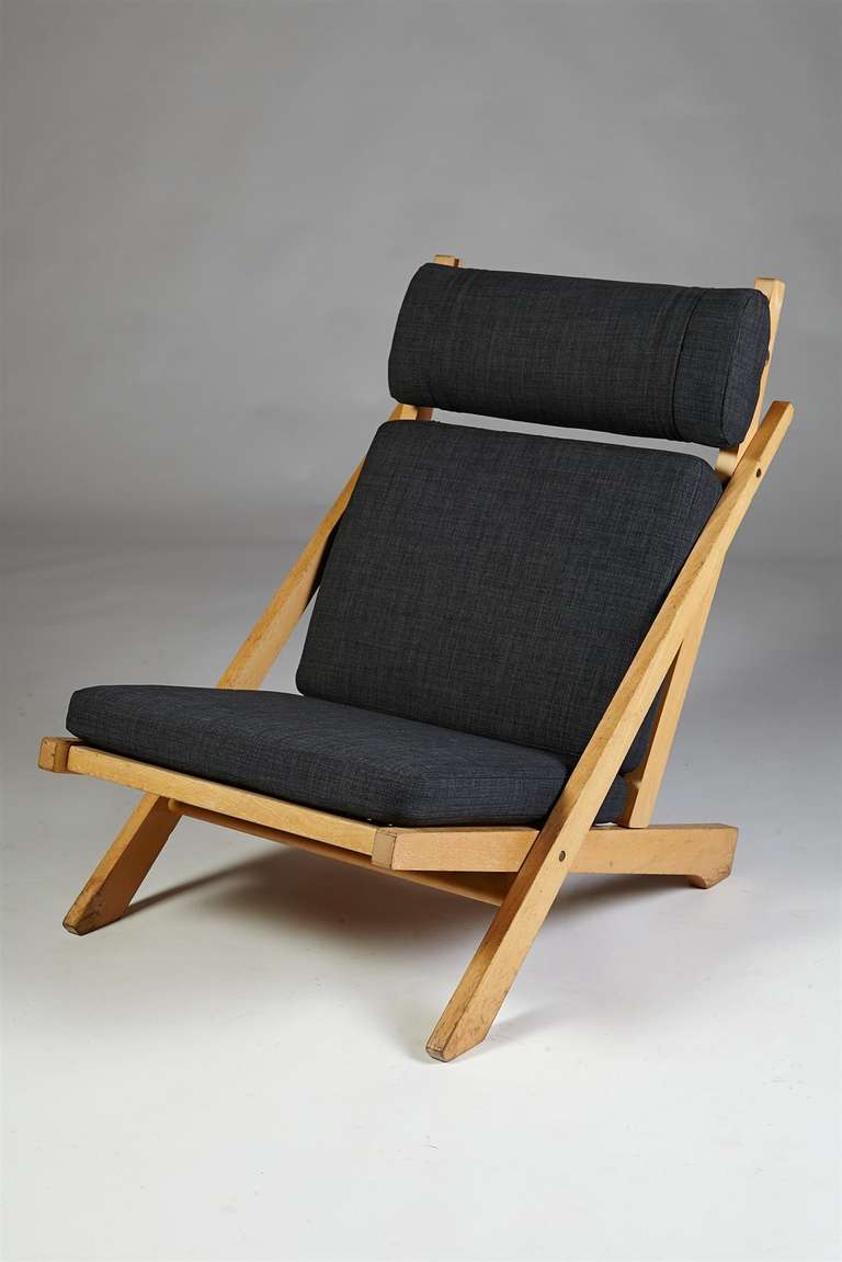 Danish Pair of Easy Chairs, Model CH03, Designed by Hans Wegner