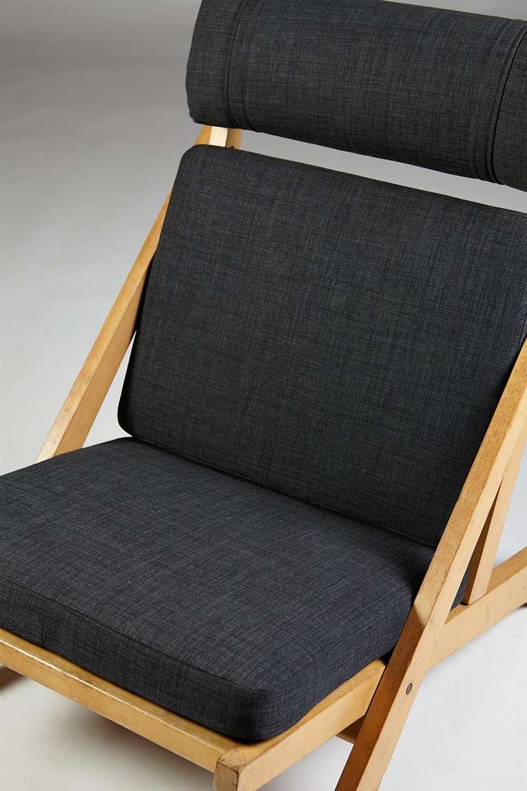 Pair of Easy Chairs, Model CH03, Designed by Hans Wegner In Good Condition In Stockholm, SE