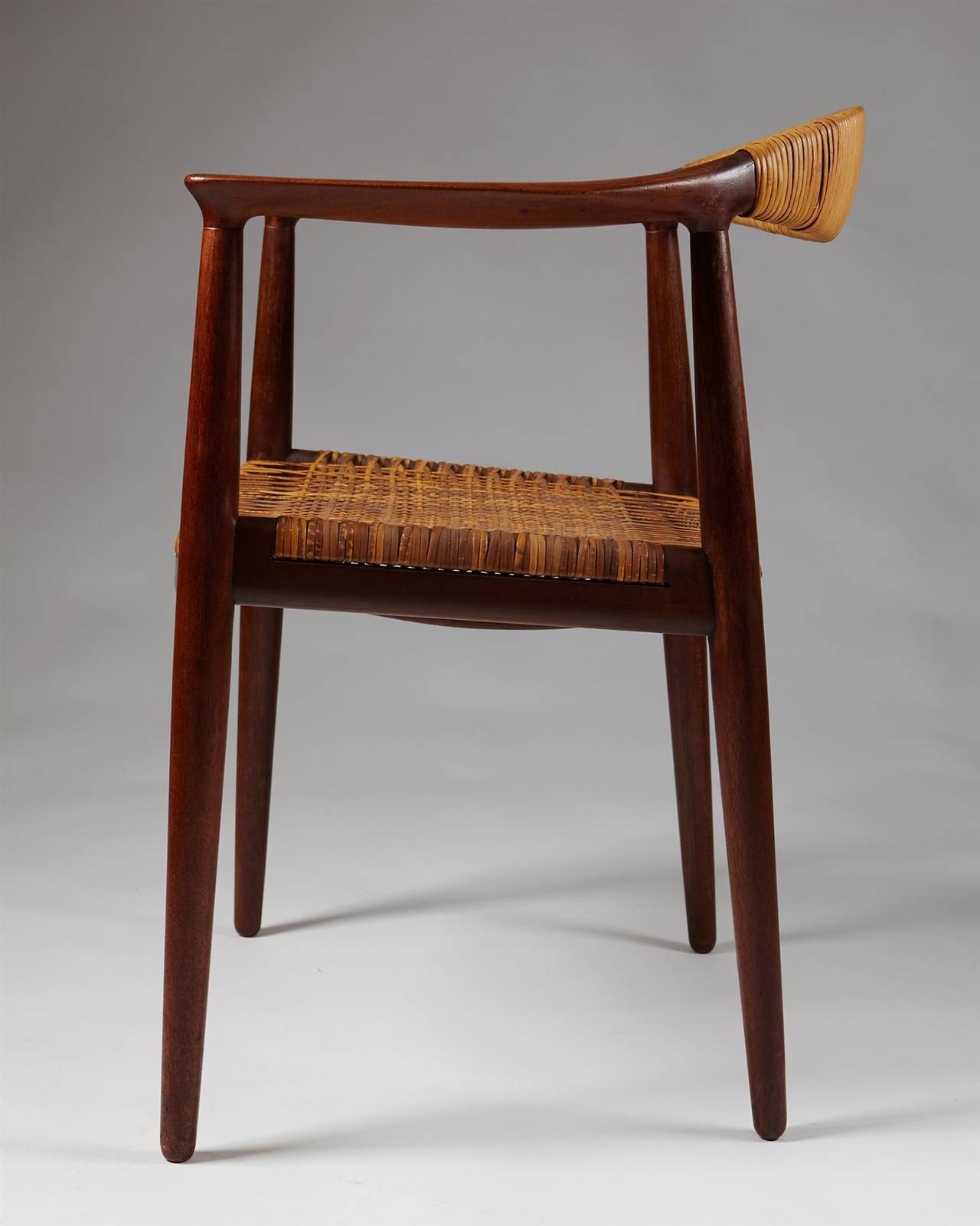Danish Armchair “The Chair” Designed by Hans Wegner for Johannes Hansen, Denmark