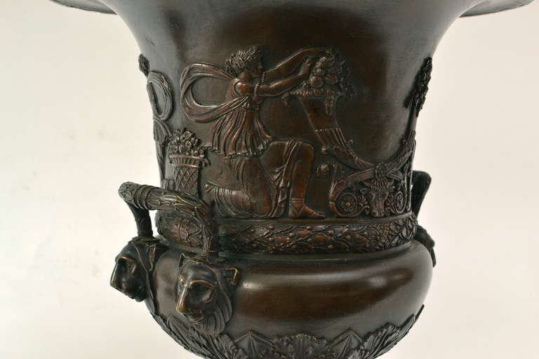 Pair of French Patinated Bronze Models of the Medici Vase, Early 19th Century 3
