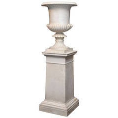 Important 19th Century Italian Carrara Marble Urn on Original Marble Stand 3