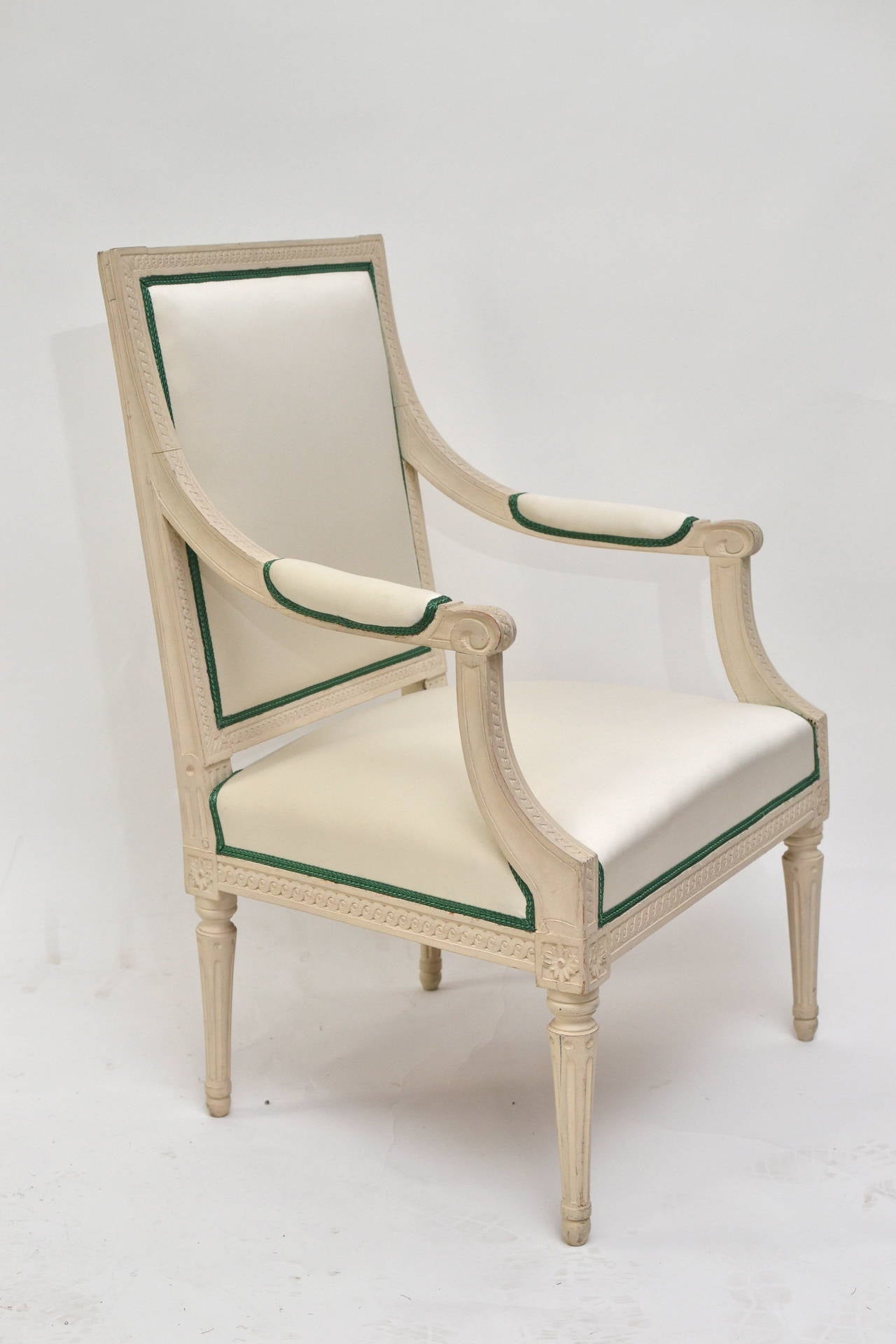 Pair of good sized crème painted Gustavian armchairs made by Johan Lindgren (1746-1800), circa 1780-1790.