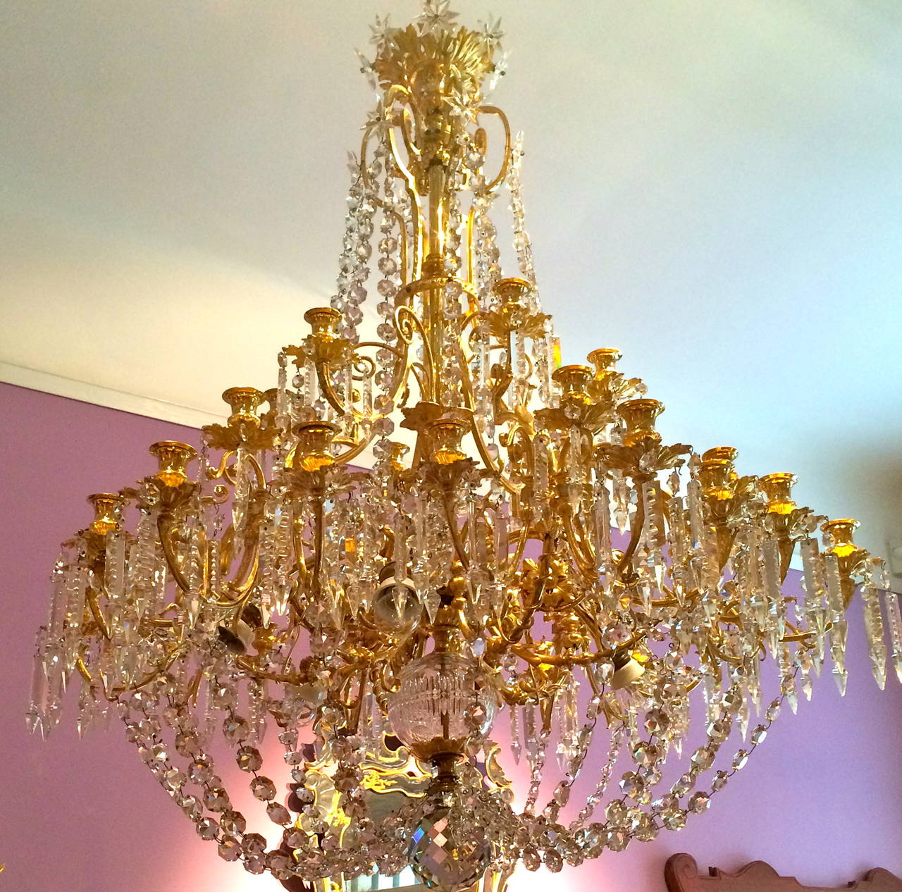 Large Late 19th Century Gilt Bronze and Crystal Chandelier In Good Condition In Stockholm, SE