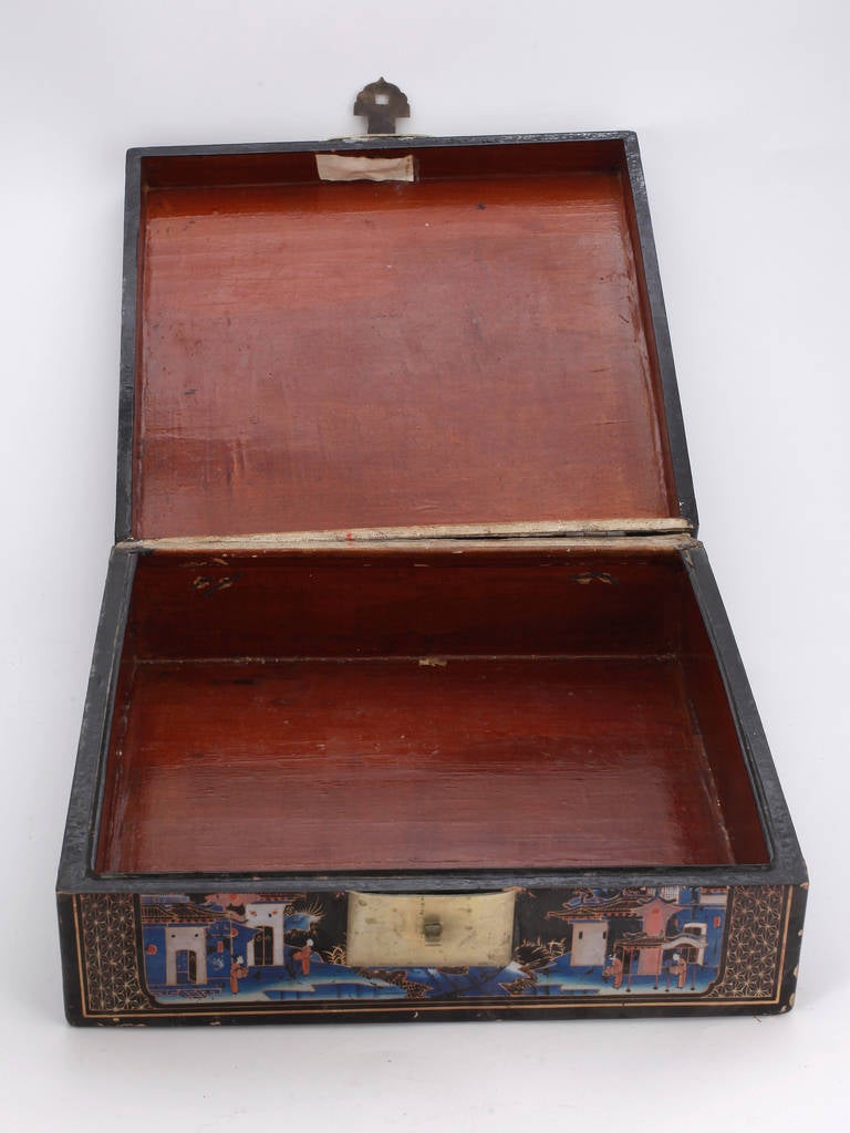 One Chinese Lacquer Box 3