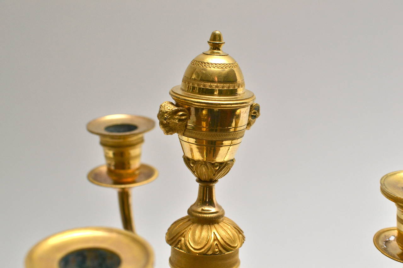 Pair of Empire gilt bronze candelabra In Good Condition In Stockholm, SE