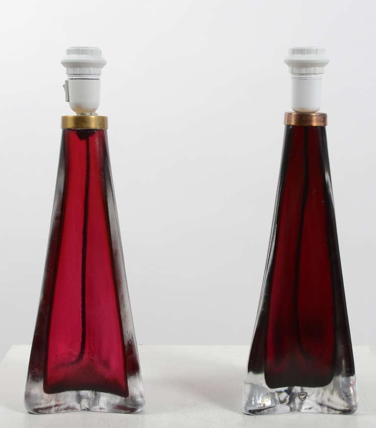 Suédois Paire de grandes lampes triangulaires en verre de Carl Fagerlund Orrefors Suède, milieu de 1900 en vente