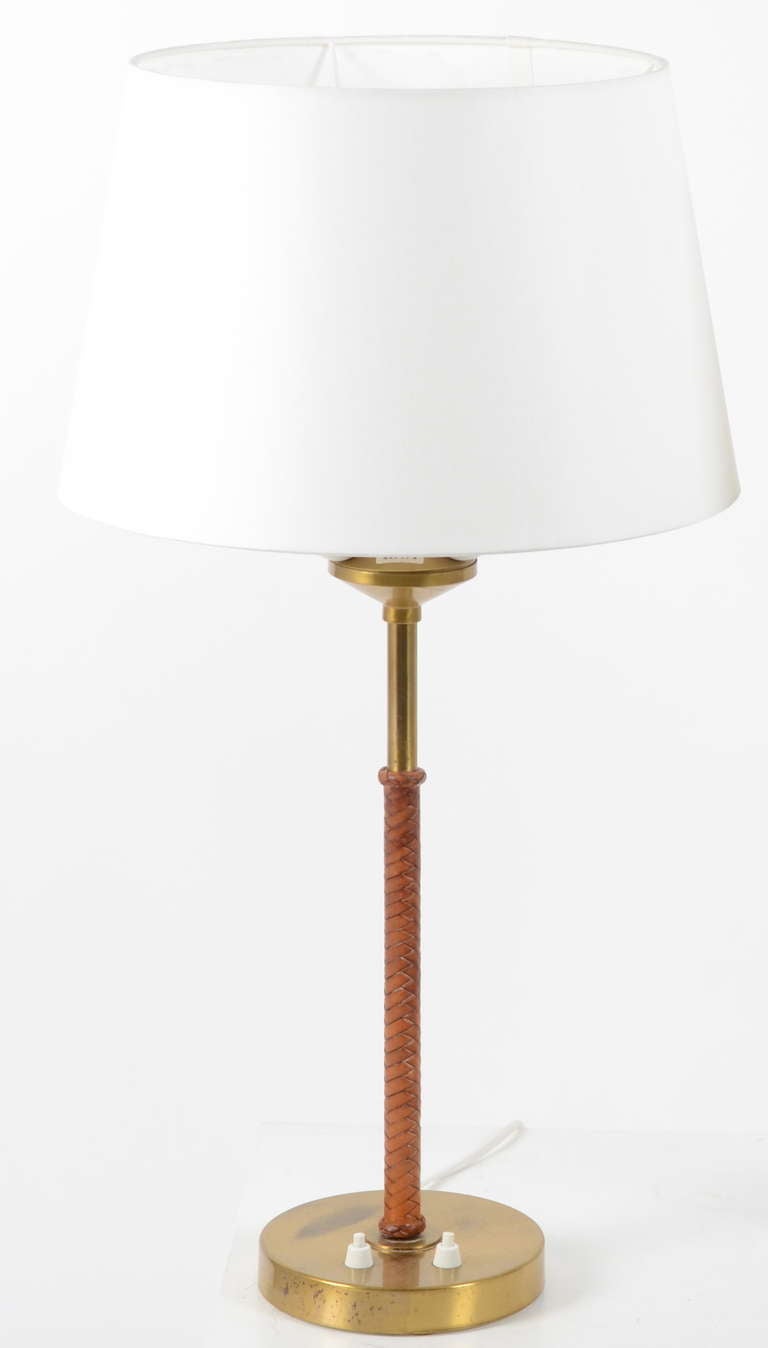 Scandinavian Modern Pair of Table Lamps in brass and braided leather, Bertil Brisborg, NK Sweden