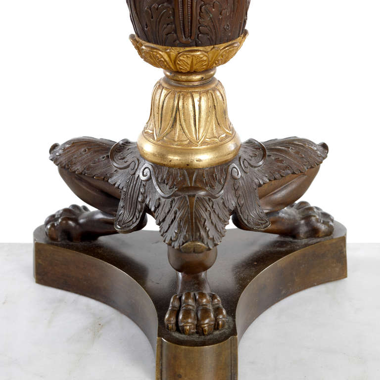 Charles X bronze lamp crafted with many beautiful details, bronzed and gilded.
France, 1820-1830.