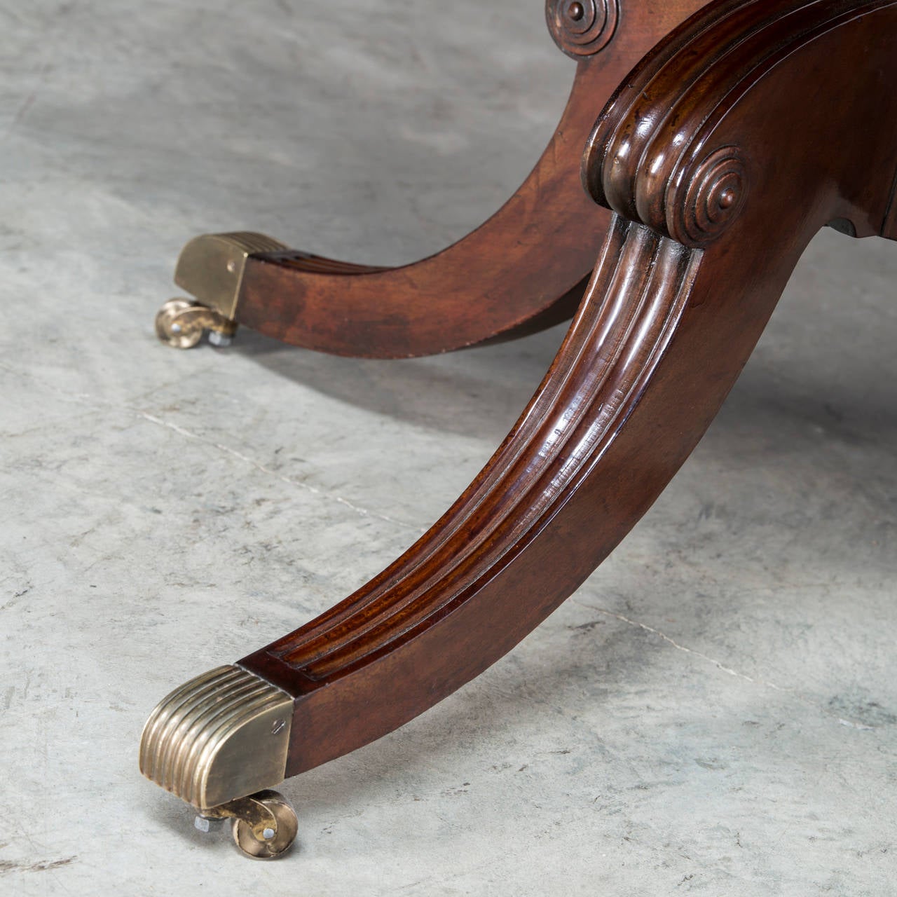 Drum Table or Library Table, Regency about 1820 In Good Condition In Kastrup, DK