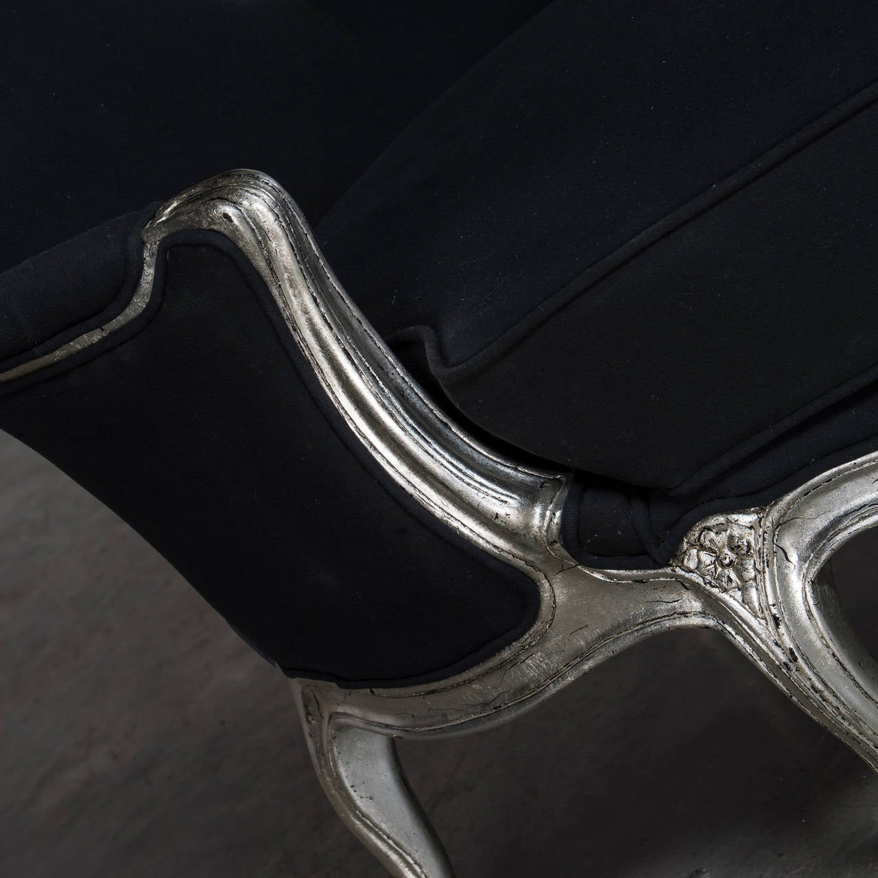 French Chaise Longue with Silver Leaf, Late 19th Century In Good Condition In Kastrup, DK