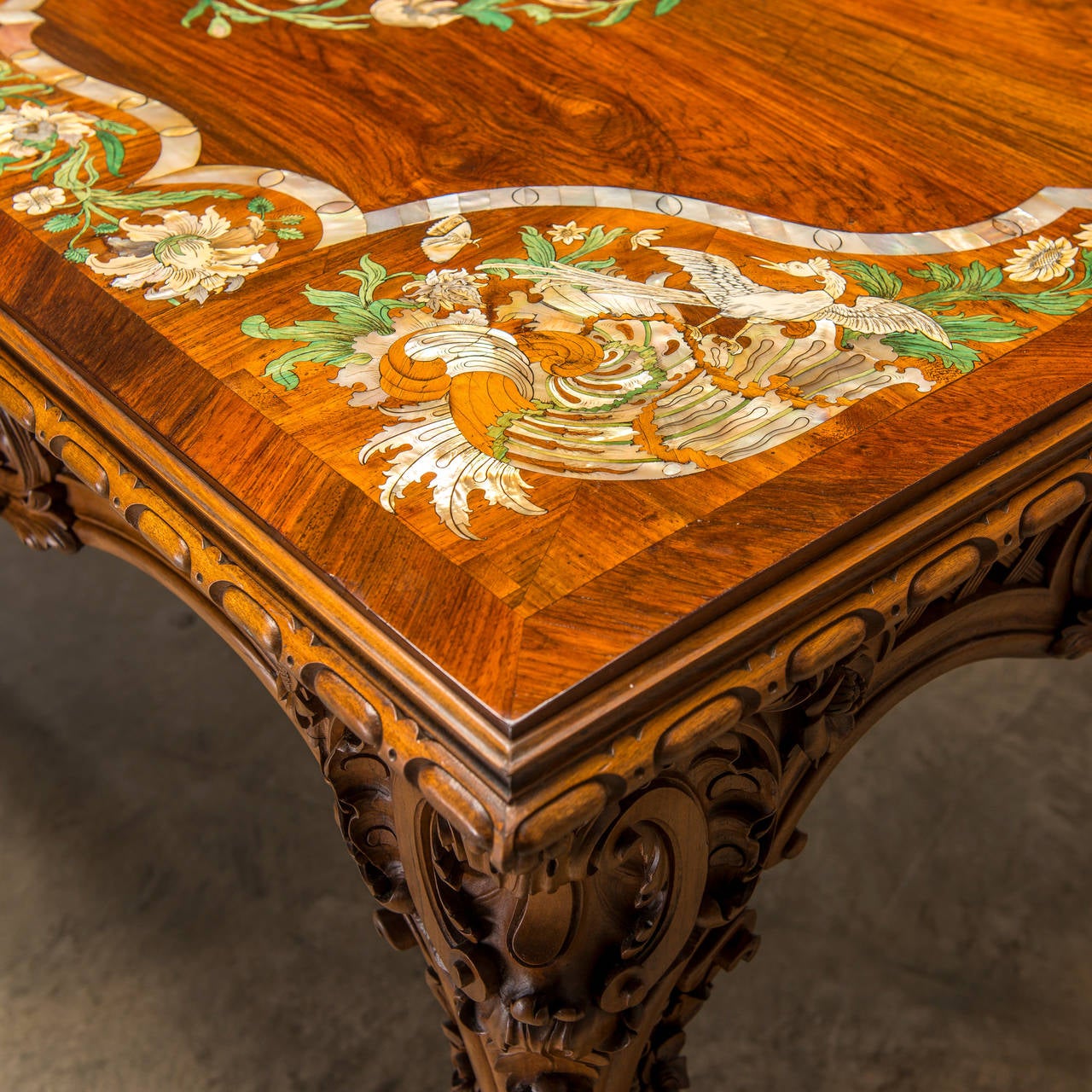 Marvellous Royal table for Christiansborg Castle In Excellent Condition In Kastrup, DK