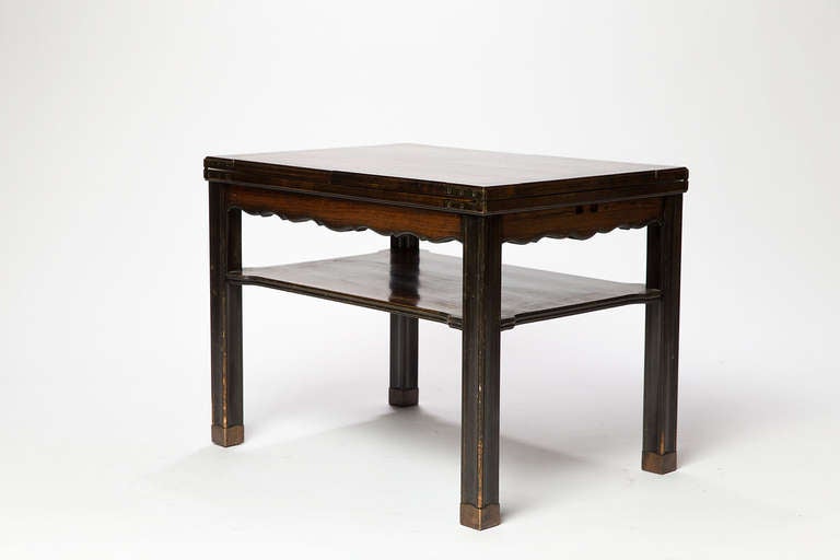 Extensible sofa table 1920´s Swedish
Depth 46 cm
Width 64 cm
Height 49 cm
Fully extended Width 128 cm
inlay work