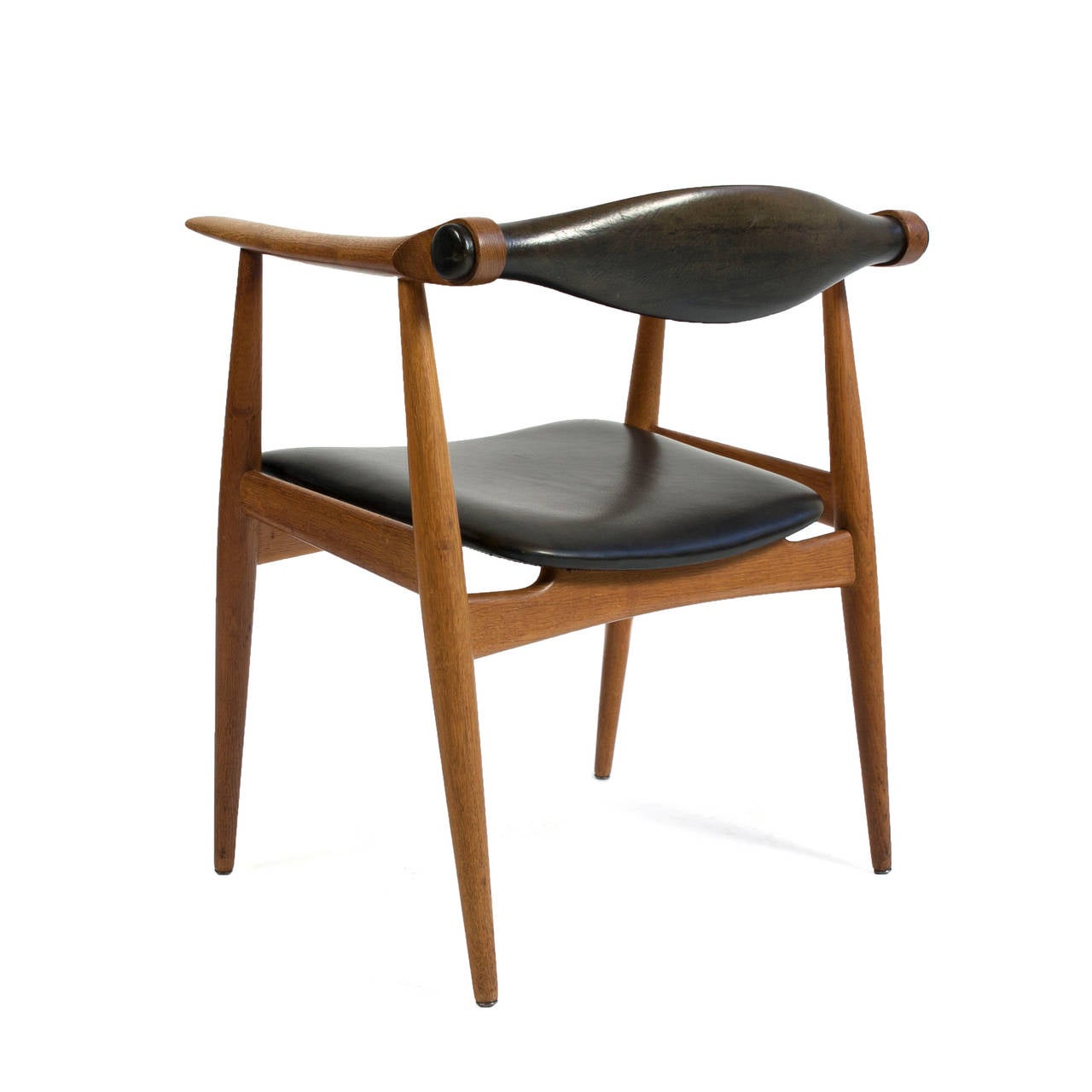 Hans J. Wegner Set of Four Oak CH34 Chairs In Excellent Condition In Copenhagen, DK