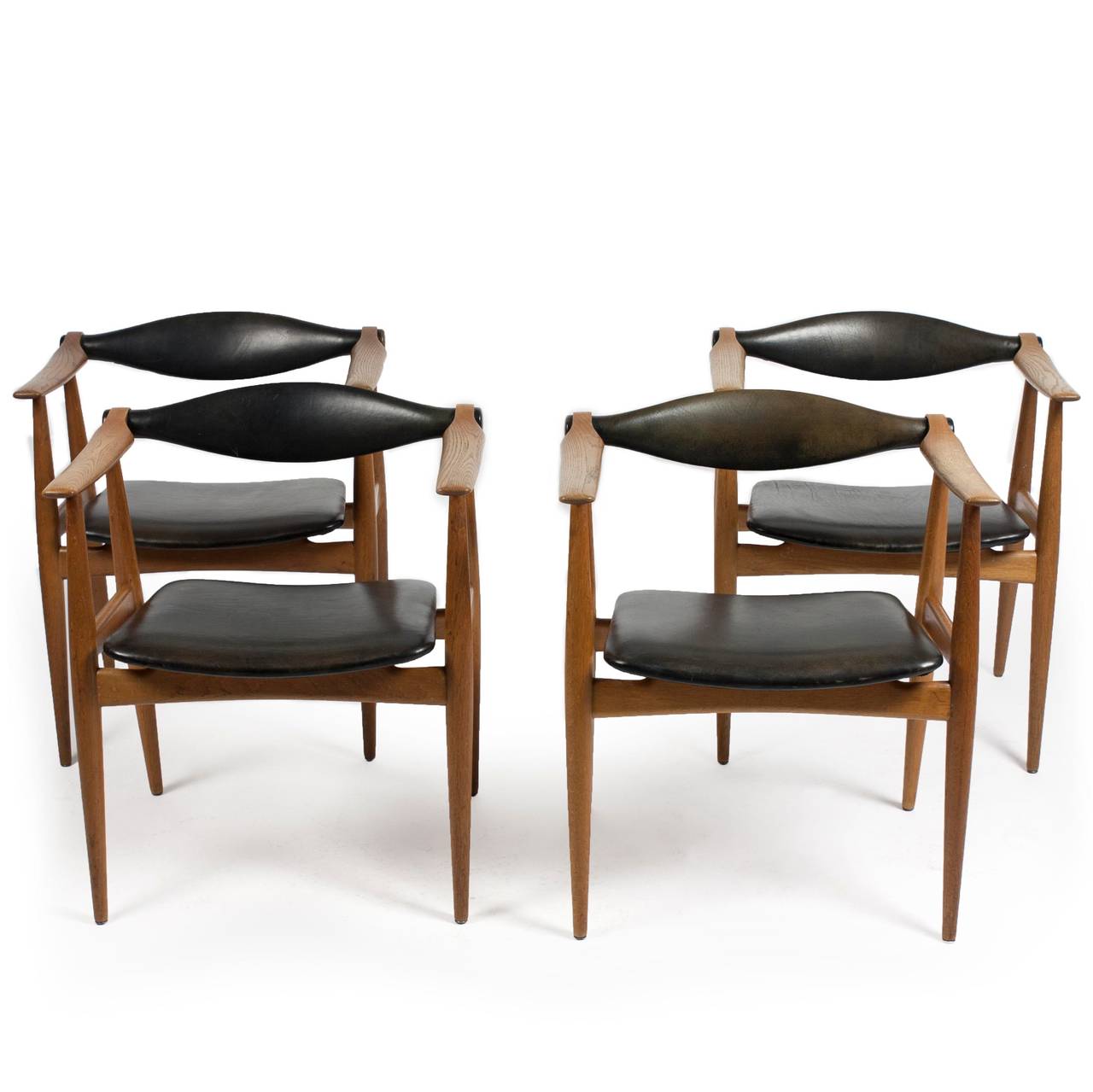 Hans J. Wegner Set of Four Oak CH34 Chairs 2
