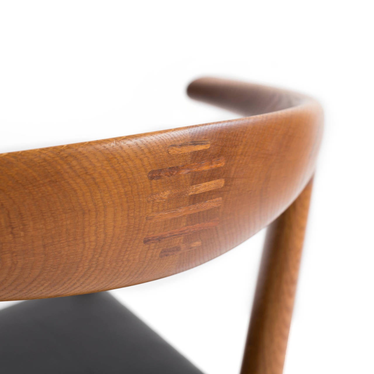 Hans J. Wegner 'Bull Chair' In Excellent Condition In Copenhagen, DK