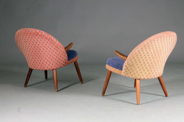 Danish Pair of lounge chairs by Kurt Olsen for Glostrup Furniture.