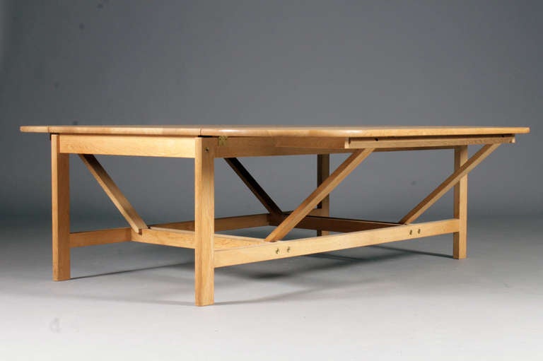 Mid-Century Modern Drop-Leaf Coffee Table by Søren Holst for Fredericia Furniture