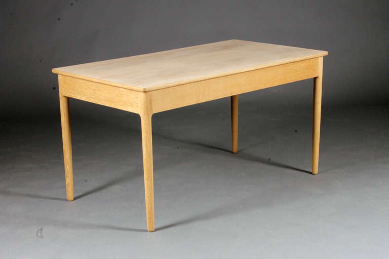 Desk by Hans J. Wegner for Andreas Tuck In Excellent Condition In Copenhagen, DK