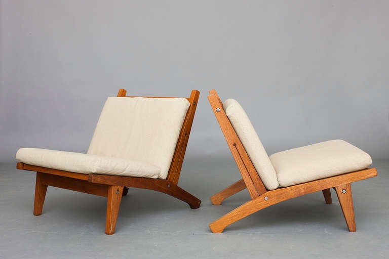 Pair of Lounge chairs by Hans J. Wegner for Getama.
Model: GE 370
Design 1969
Teak, cushions with wool upholstery.
Nice vintage condition.