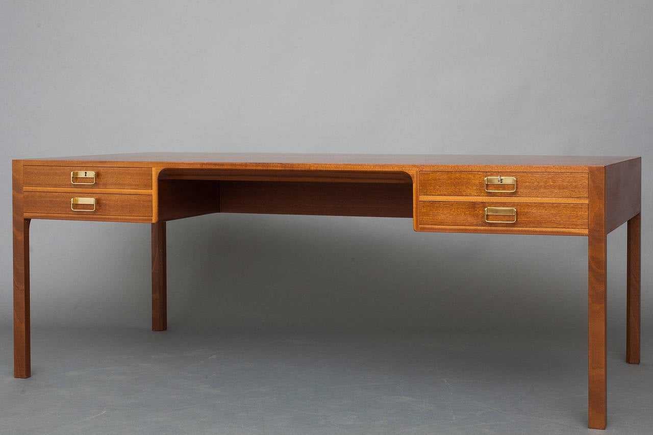 Desk by Bernt Petersen for Worts Furniture.
Design around 1960
Mahogany.
Nice refinished condition.